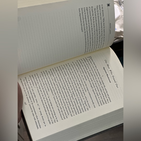 Classic Horror Tails book (brand new) - Picture 3 of 4